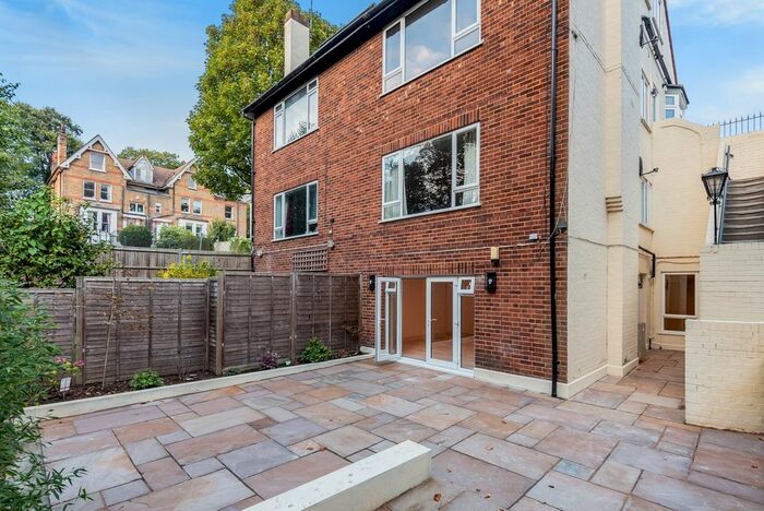 1 Bedroom Flat To Rent In Susan Wood, Chislehurst, BR7