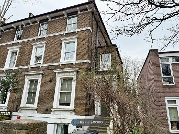 3 Bedroom Maisonette To Rent In Granville Park, London, SE13