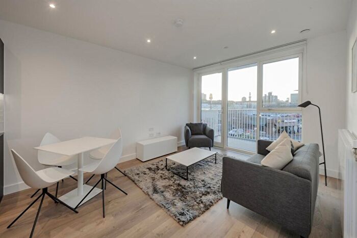 1 Bedroom Apartment To Rent In Kubrick House, Lombard Square, SE28