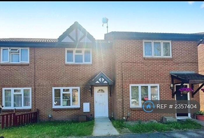 2 Bedroom Semi-Detached House To Rent In Gower Close, Basingstoke, RG21
