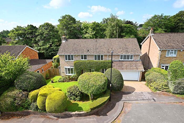 5 Bedroom Detached House For Sale In Rossett Beck, Harrogate, HG2