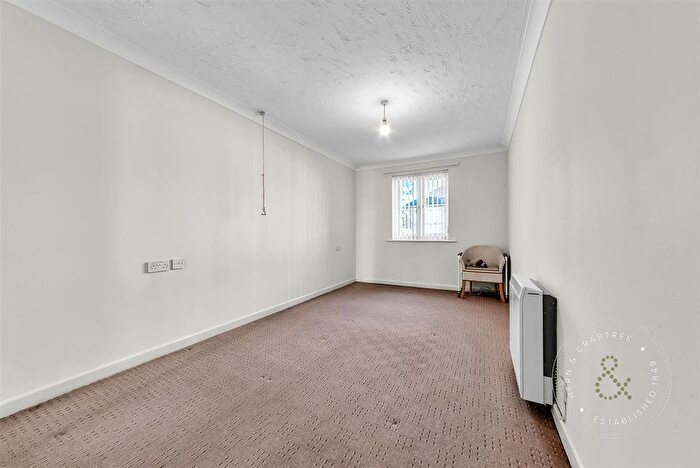1 Bedroom Flat For Sale In Mclay Court, St. Fagans Road, Fairwater, Cardiff, CF5