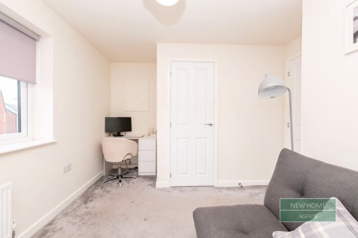 2 Bedroom Semi-Detached House For Sale In Belsay Close, Chester Le Street, DH2