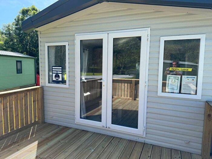 2 Bedroom Park Home For Sale In Selkirk, TD7