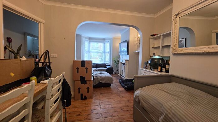 3 Bedroom House To Rent In Portland Avenue, Gravesend, DA12