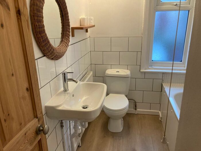 4 Bedroom Property To Rent In Riley Road, Brighton, BN2