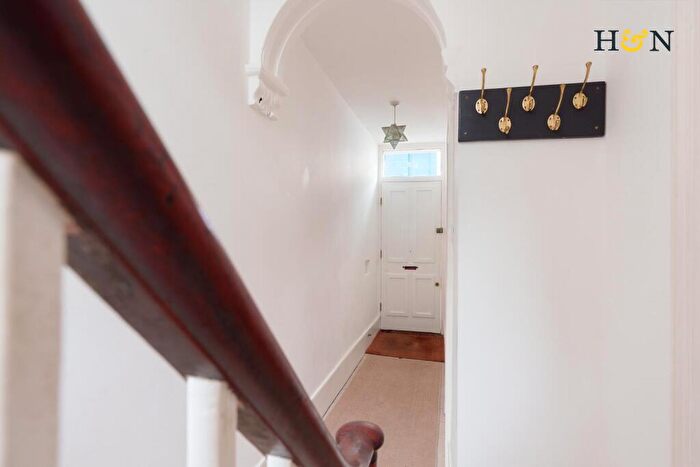 2 Bedroom Town House For Sale In Queens Gardens, Brighton, BN1 - Photo 12