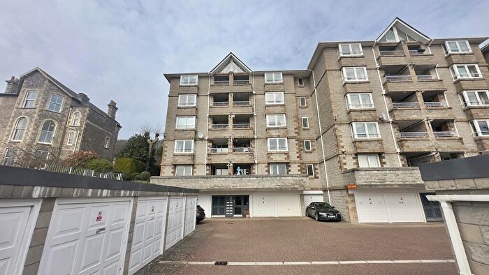 2 Bedroom Apartment For Sale In Atlantic View Court, Highbury Road, BS23
