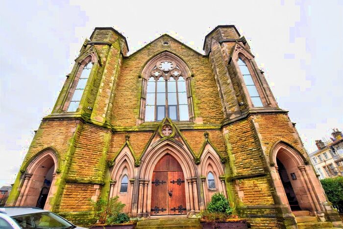 2 Bedroom Flat To Rent In Belvidere Road, Princes Park, Liverpool, L8