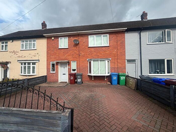 3 Bedroom Terraced House For Sale In Staithes Road, Manchester, M22