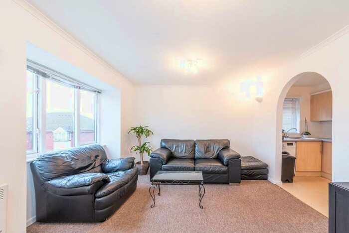 2 Bedroom Flat To Rent In Aylands Close, Wembley Park, Wembley, HA9
