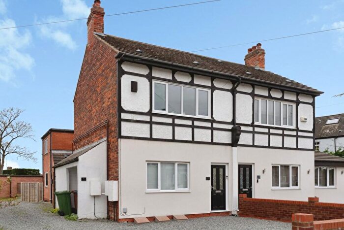 1 Bedroom Flat For Sale In Inglemire Lane, Cottingham, HU16