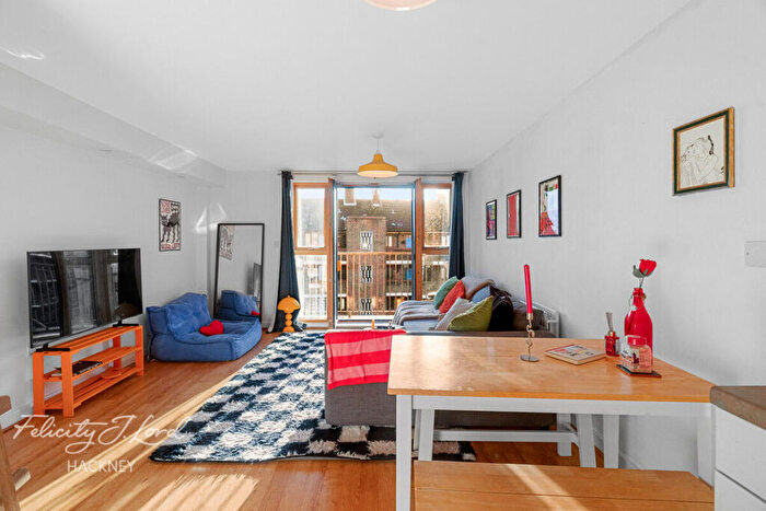 1 Bedroom Flat For Sale In Big Hill, London, E5