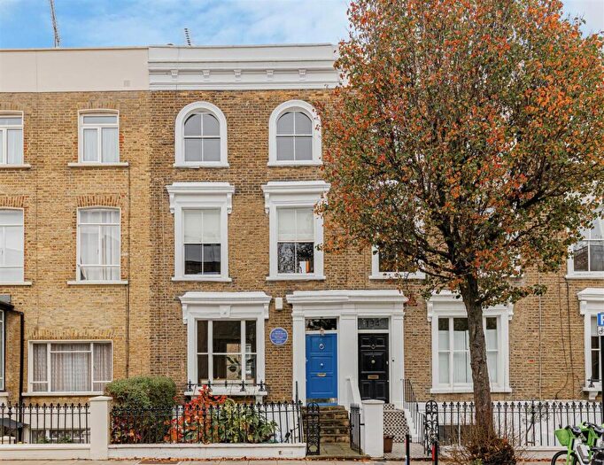 4 Bedroom Terraced House For Sale In Englefield Road, De Beauvoir, N1