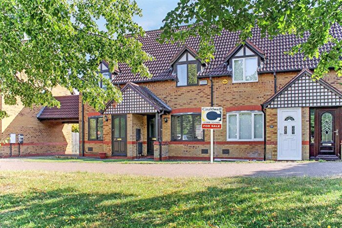 2 Bedroom Terraced House To Rent In Dulverton Drive, Furzton, MK4