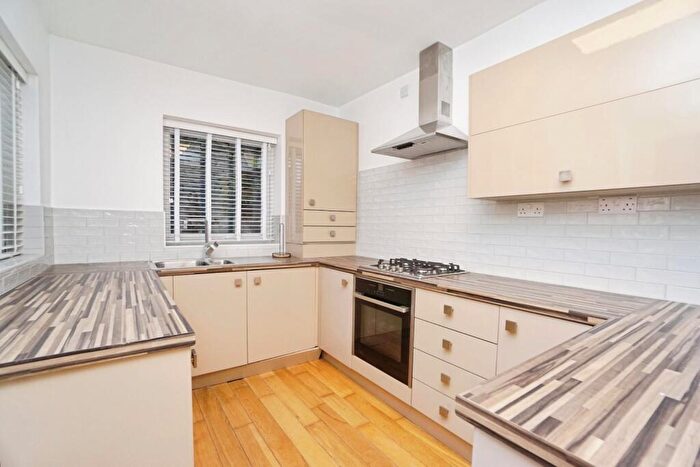 3 Bedroom Terraced House To Rent In Walkley Bank Road, Walkley, Sheffield, S6