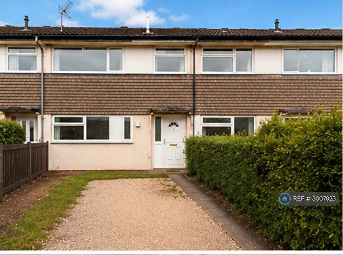 4 Bedroom Terraced House To Rent In Cambridge Road, Manchester, M43