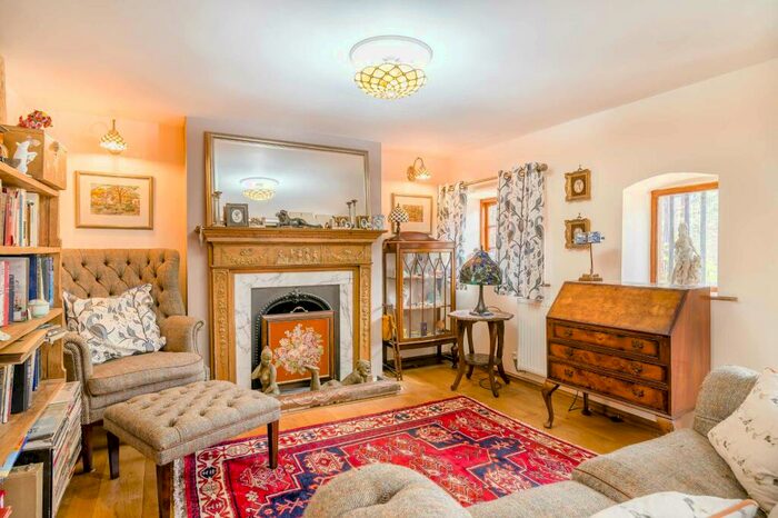 7 Bedroom Detached House For Sale In Garway Hill, Hereford, HR2