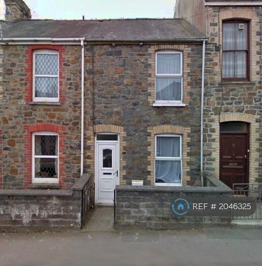 3 Bedroom Terraced House To Rent In Glannant Road, Carmarthen, SA31