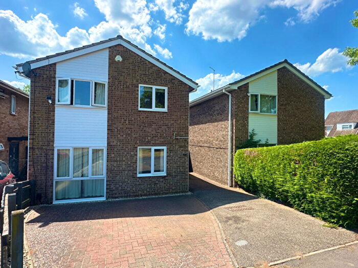 4 Bedroom Detached House For Sale In Westcott Way, Abington Vale, NN3