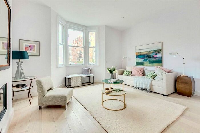 5 Bedroom End Of Terrace House To Rent In Brynmaer Road, Battersea, London, SW11
