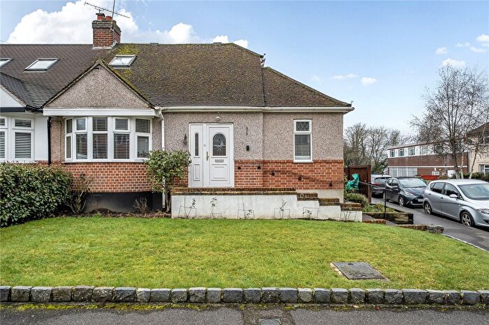4 Bedroom Semi Detached House For Sale In Hamlin Road, Sevenoaks, Kent, TN13