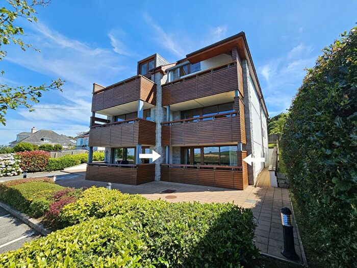 2 Bedroom Flat For Sale In West Bay Maenporth Road, Maenporth, TR11