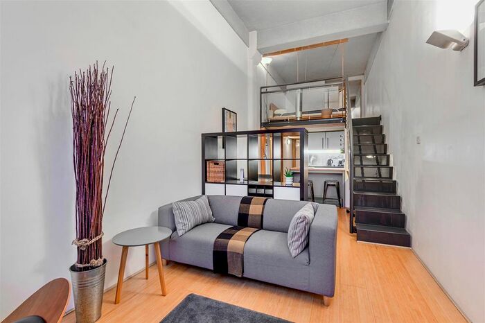 1 Bedroom Flat To Rent In Manhattan Building, Bow Quarter, E3