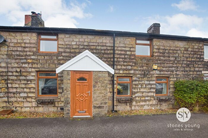 3 Bedroom Cottage To Rent In Long Row, Mellor, BB2