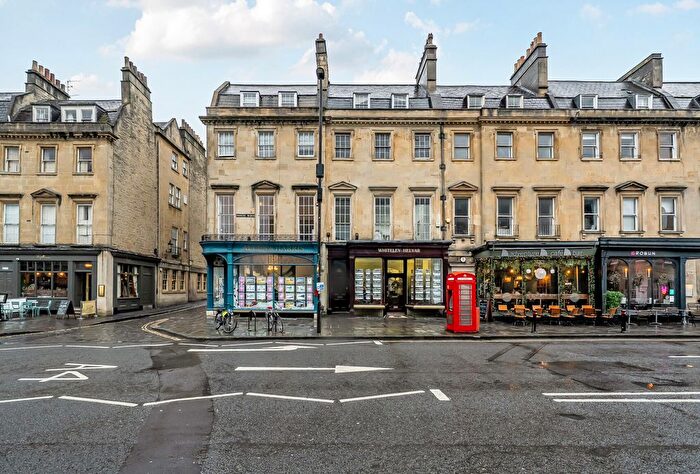 1 Bedroom Flat For Sale In Princes Buildings, Bath, Somerset, BA1