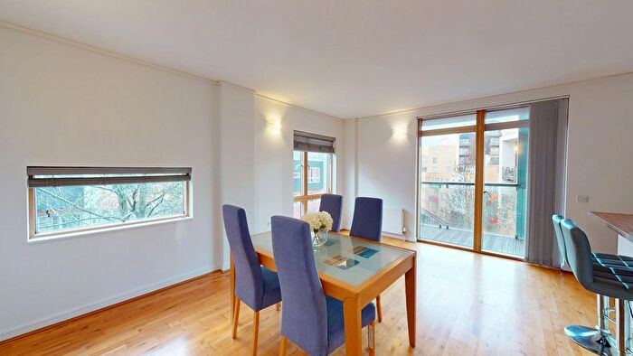 1 Bedroom Flat For Sale In Renaissance Walk, London, SE10