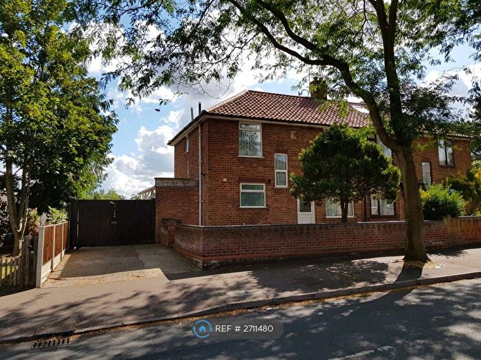 4 Bedroom Semi Detached House To Rent In Norwich, Norwich, NR5