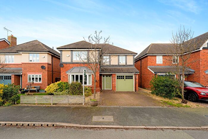 4 Bedroom Detached House For Sale In Yew Tree Avenue, Saughall, CH1