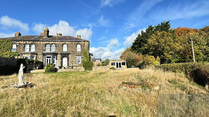 4 Bedroom Semi-Detached House For Sale In Dean Lane, Horsforth, Leeds, West Yorkshire, LS18