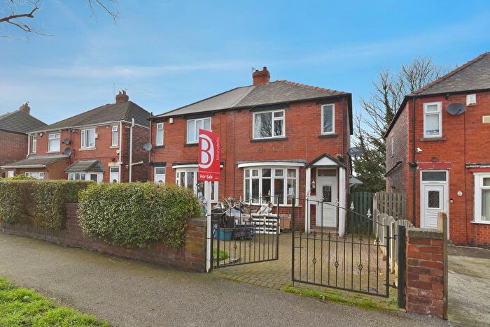 3 Bedroom Semi Detached House For Sale In Handsworth Avenue, Sheffield, S9