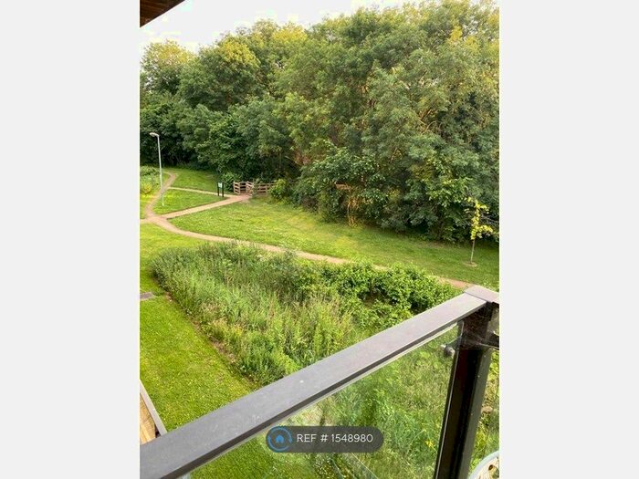 2 Bedroom Flat To Rent In The Steel Building, Cambridge, CB2