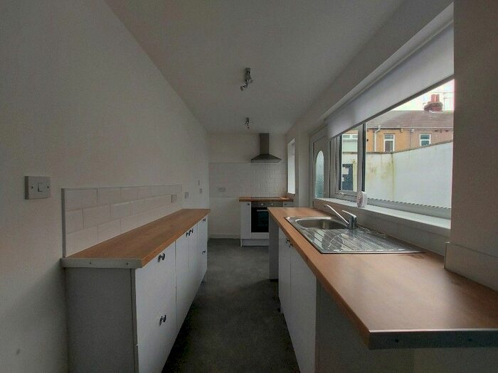 3 Bedroom Terraced House To Rent In Brenda Road, Hartlepool, TS25