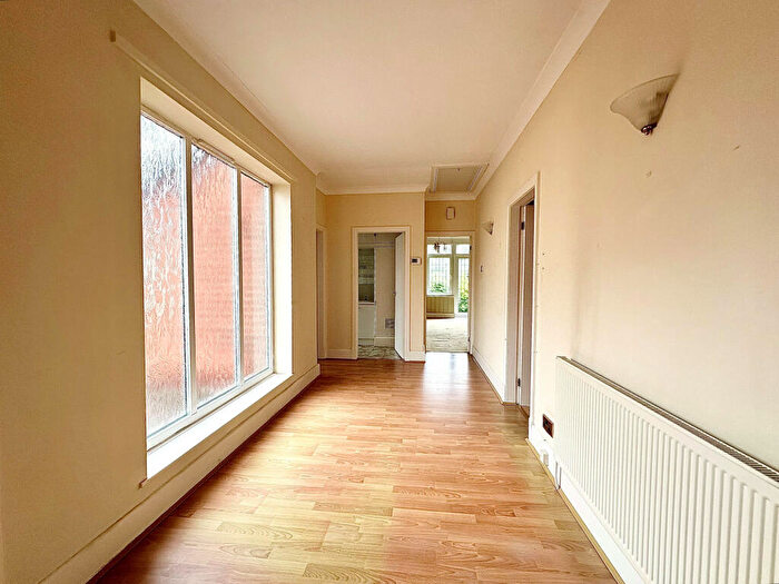 2 Bedroom Bungalow For Sale In Victoria Road, Fulwood, Preston, PR2