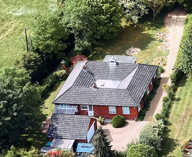 4 Bedroom Bungalow For Sale In The Leys, Little Gransden, SG19