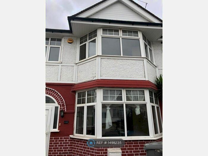 4 Bedroom Semi-Detached House To Rent In Elmstead Avenue, Wembley, HA9