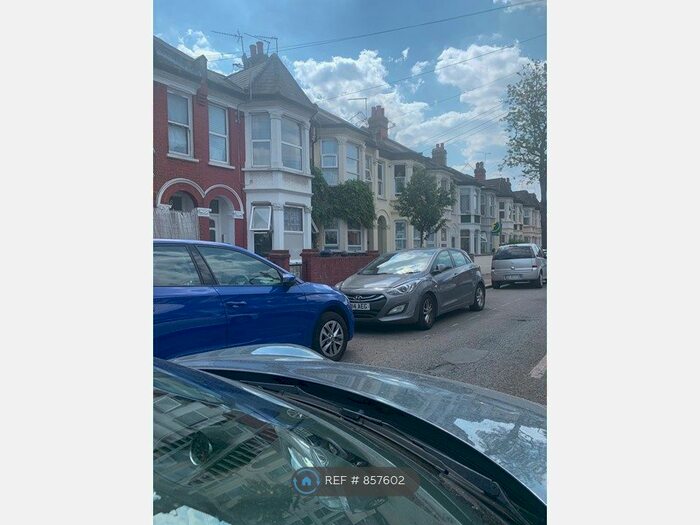 1 Bedroom Flat To Rent In Chapter Road, London, NW2