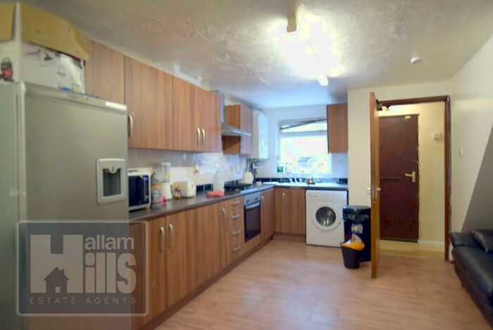5 Bedroom Flat To Rent In Crookes Valley Road, Sheffield, S10