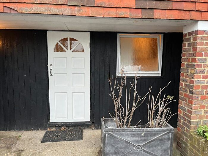 1 Bedroom Apartment To Rent In Uckfield, BN8