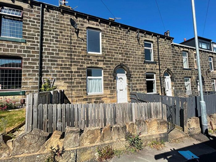 2 Bedroom Terraced House To Rent In South View Terrace, Silsden, Keighley, West Yorkshire, BD20