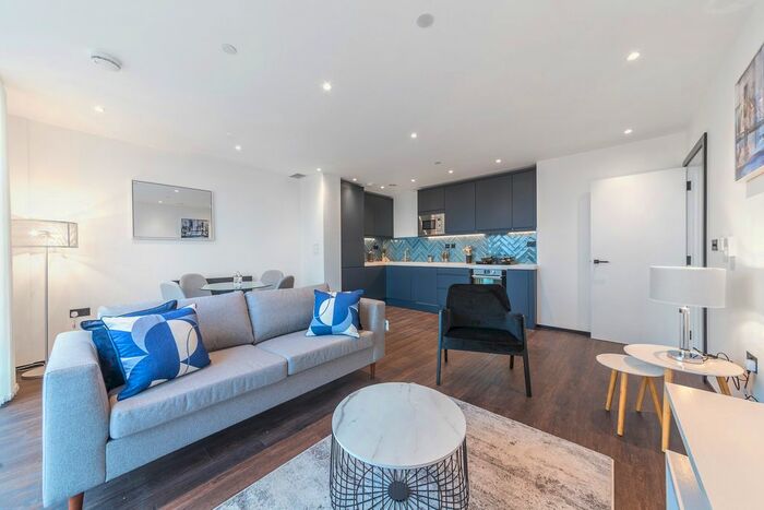 2 Bedroom Flat To Rent In West Gate, London, W5