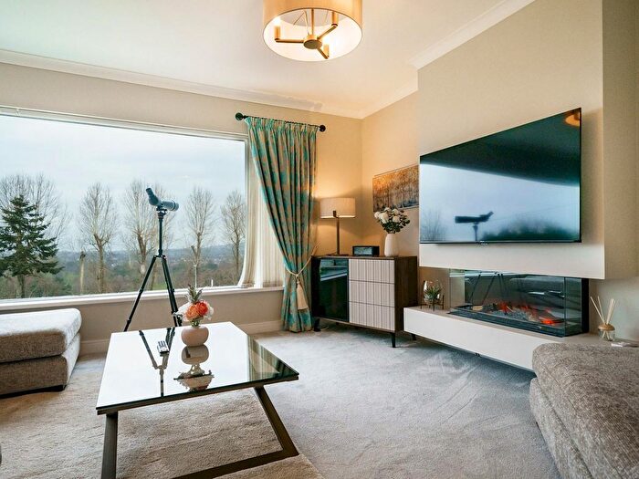 2 Bedroom Flat To Rent In Belfast, BT5