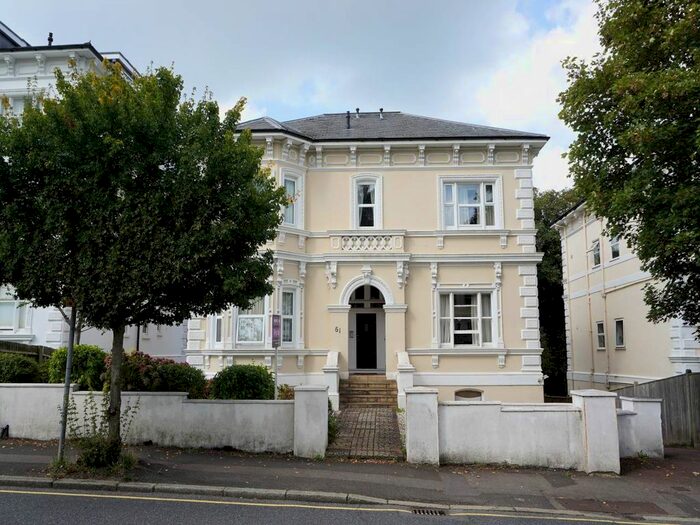 1 Bedroom Flat To Rent In Upper Grosvenor Road, Tunbridge Wells, Kent TN1