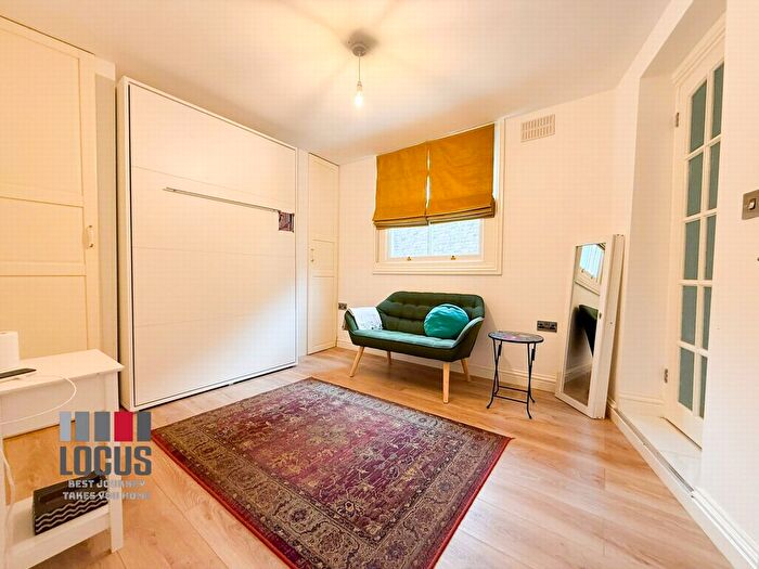 1 Bedroom Studio To Rent In Shepperton Road, Islington, N1
