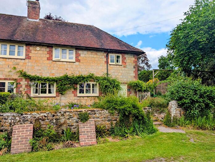 2 Bedroom Cottage For Sale In The Street, Stedham, GU29
