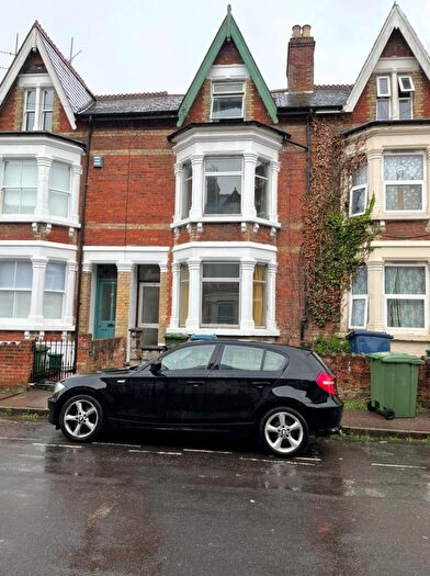6 Bedroom Terraced House To Rent In Regent Street, East Oxford, Hmo Ready Sharers, OX4